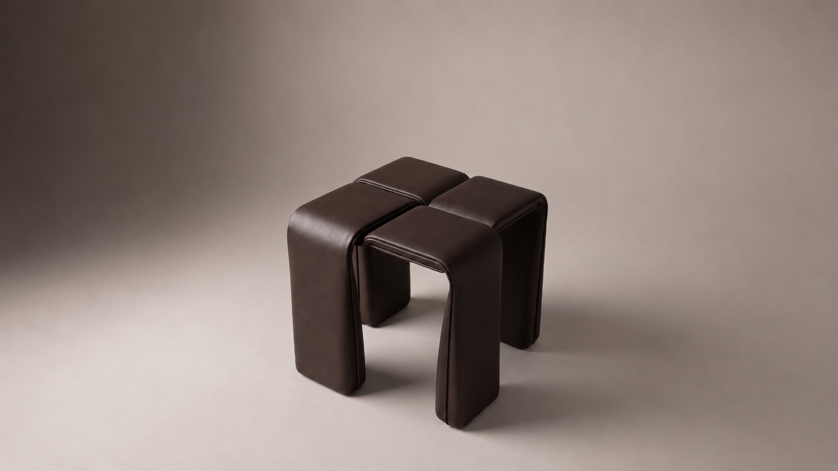 WEAVING STOOL 03