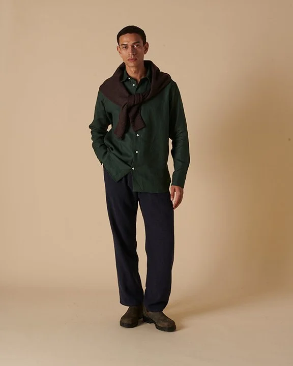 Models - Raith Clarke &amp; Callum Simpson
Make-up artist - Poppy France Haughton
Photographer - Pete Shiazza
Styling - Fleur Crittall

Shot at GAS Studios! 💥