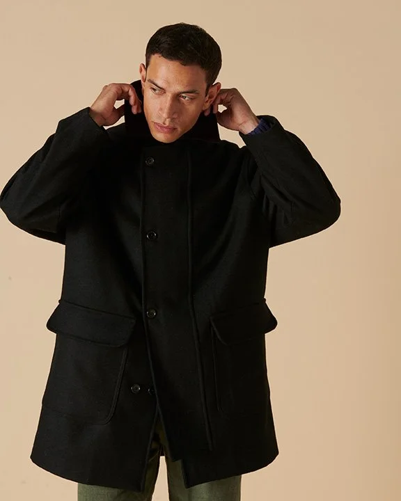 Models - Raith Clarke &amp; Callum Simpson
Make-up artist - Poppy France Haughton
Photographer - Pete Shiazza
Styling - Fleur Crittall

Shot at GAS Studios! 📸