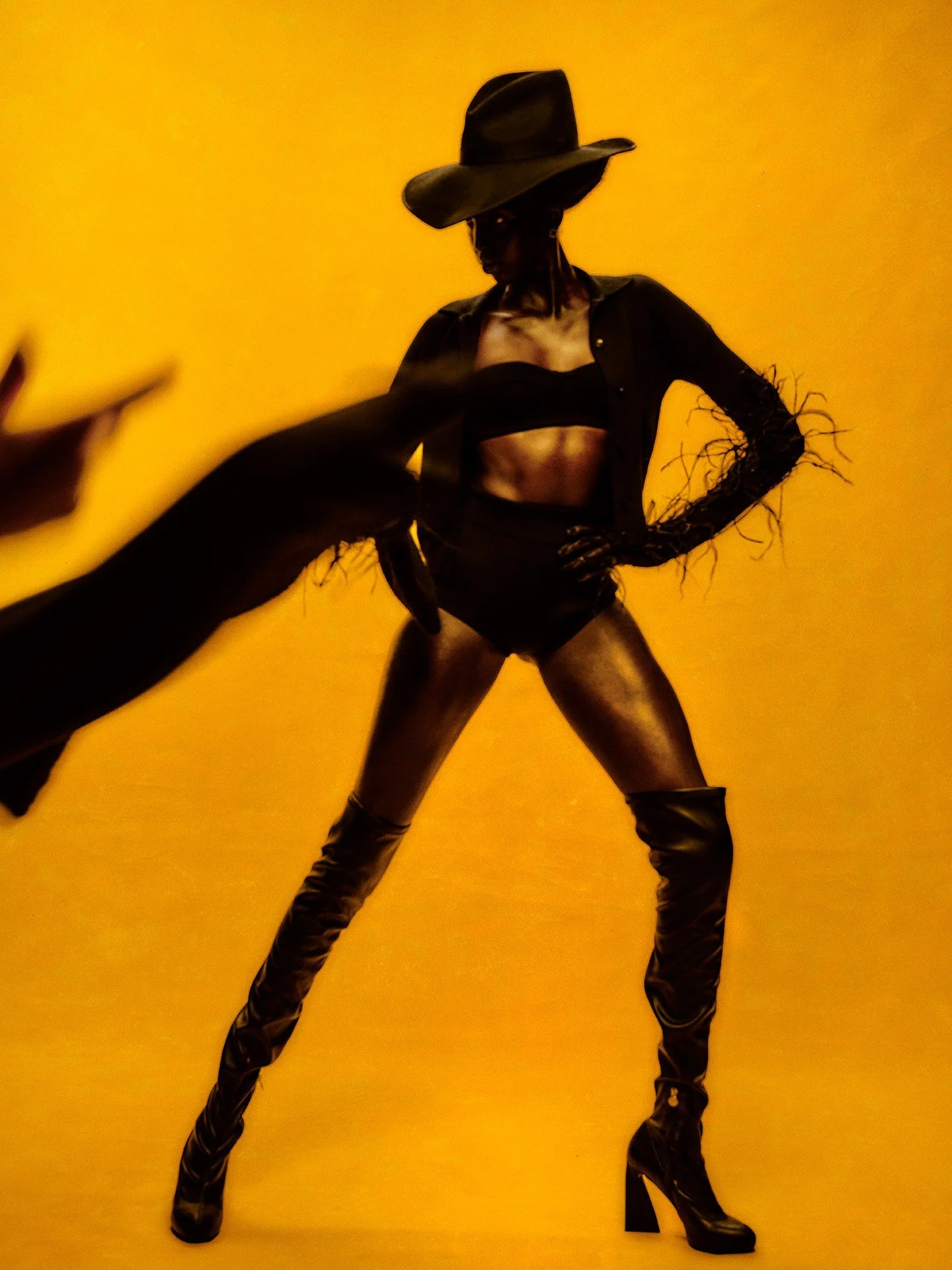 Photographer @rubypluhar
Fashion @whatmollysees
Model @nyauethriam @milkmodelmanagement
Casting @christiephedoncasting
Hair @stefano.chahid.mazzoleni
Make-up @mariko_hirano
Manicurist @chiara.ballisai @onerepresents
Photo assistant @_jenna.ale