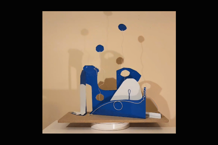 BLUE AND WHITE SCULPTURE.gif