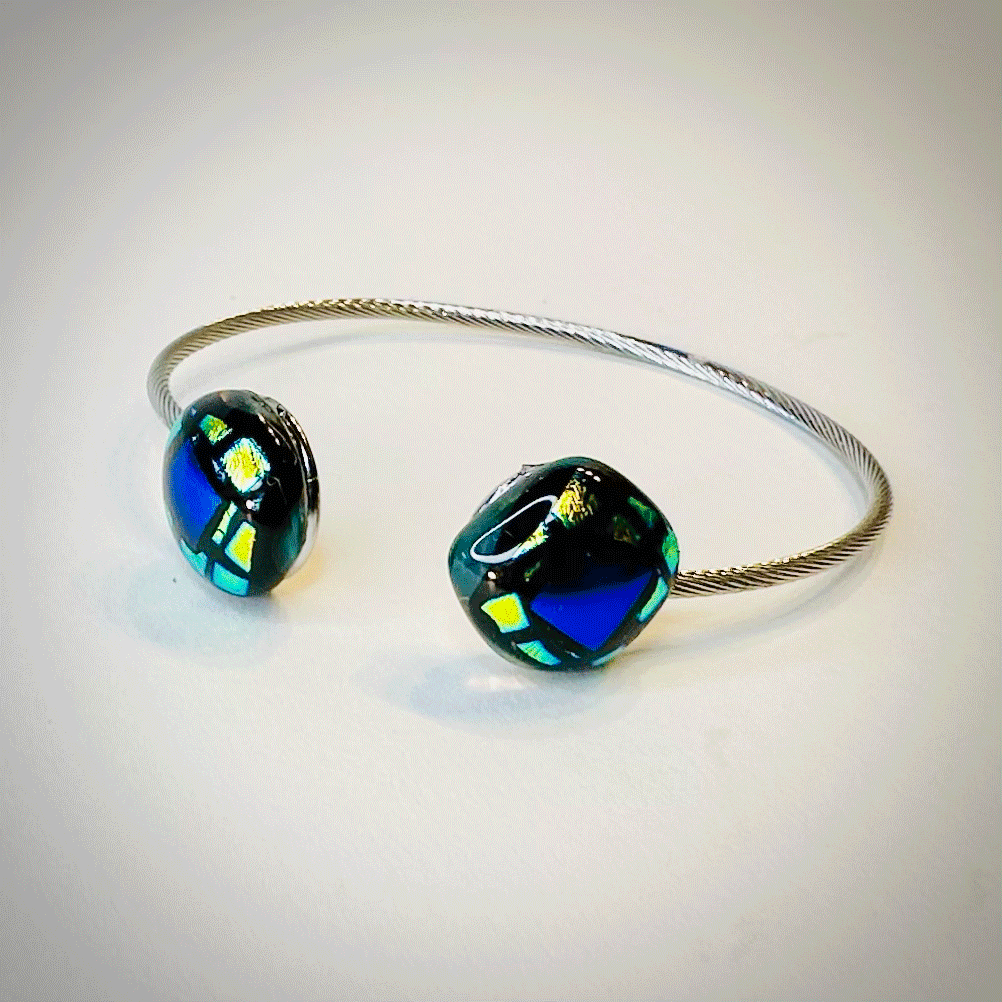 Lyra Bracelet #4.png