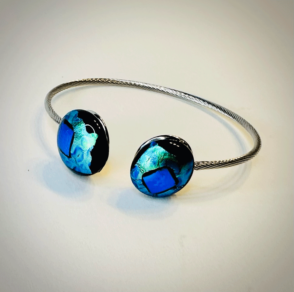 Lyra Bracelet #3.png
