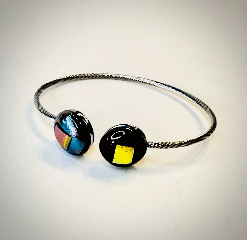 Lyra Bracelet #1.png