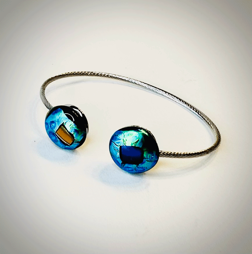 Lyra Bracelet #2.png