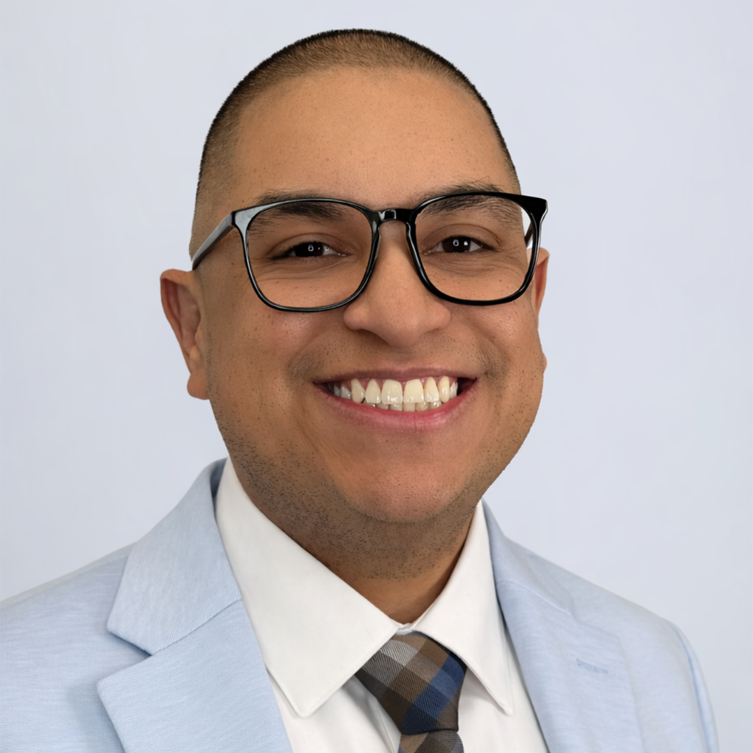 GradGuard’s Wimer Alberto Receives ACUHO-I’s Outstanding Corporate Friend Award