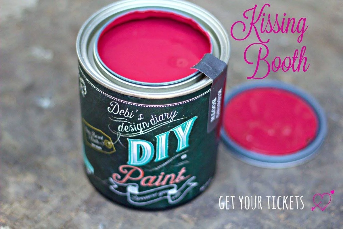 Kissing Booth Debi's DIY Paint