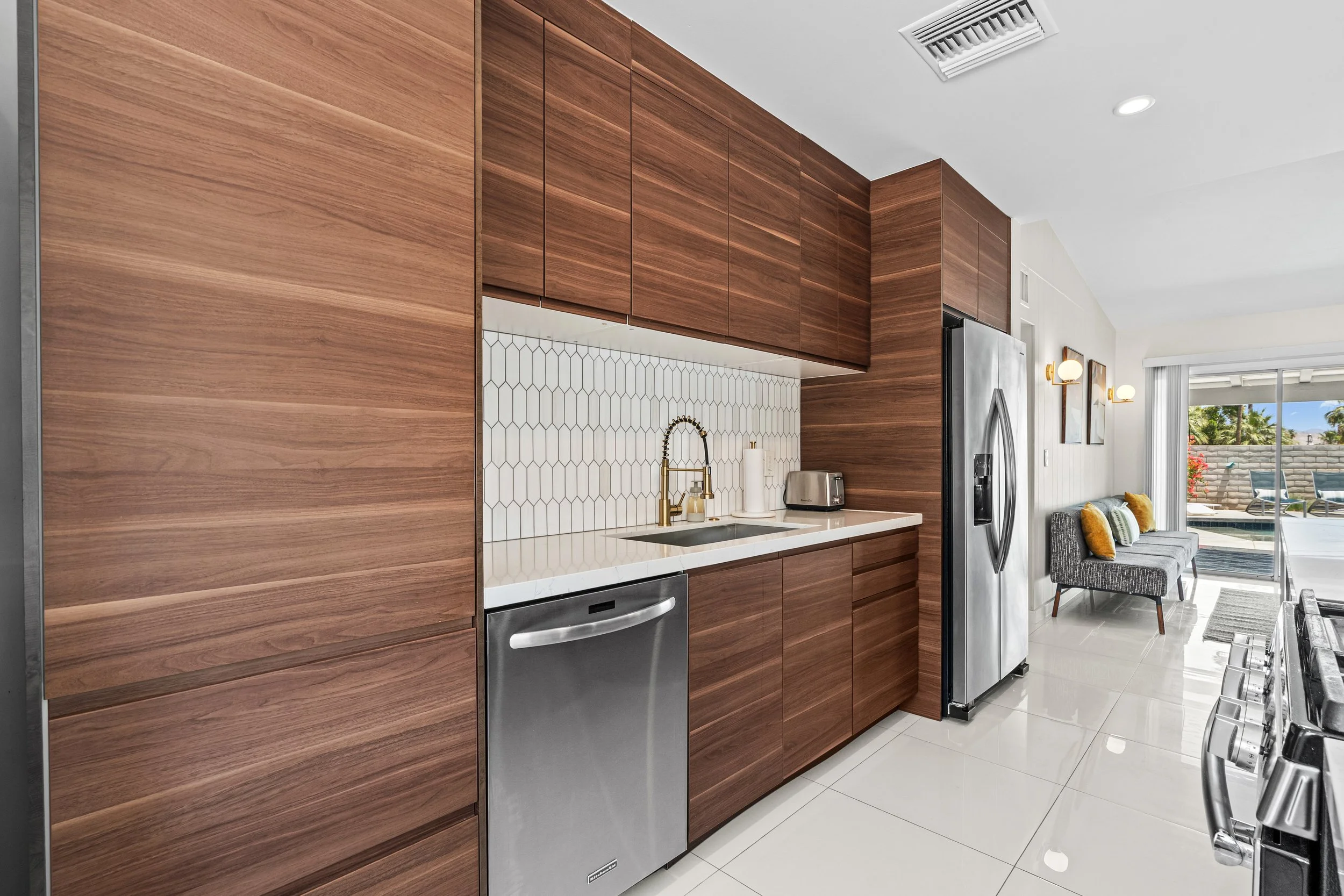 21-2440 N Girasol Ave. -44.jpg