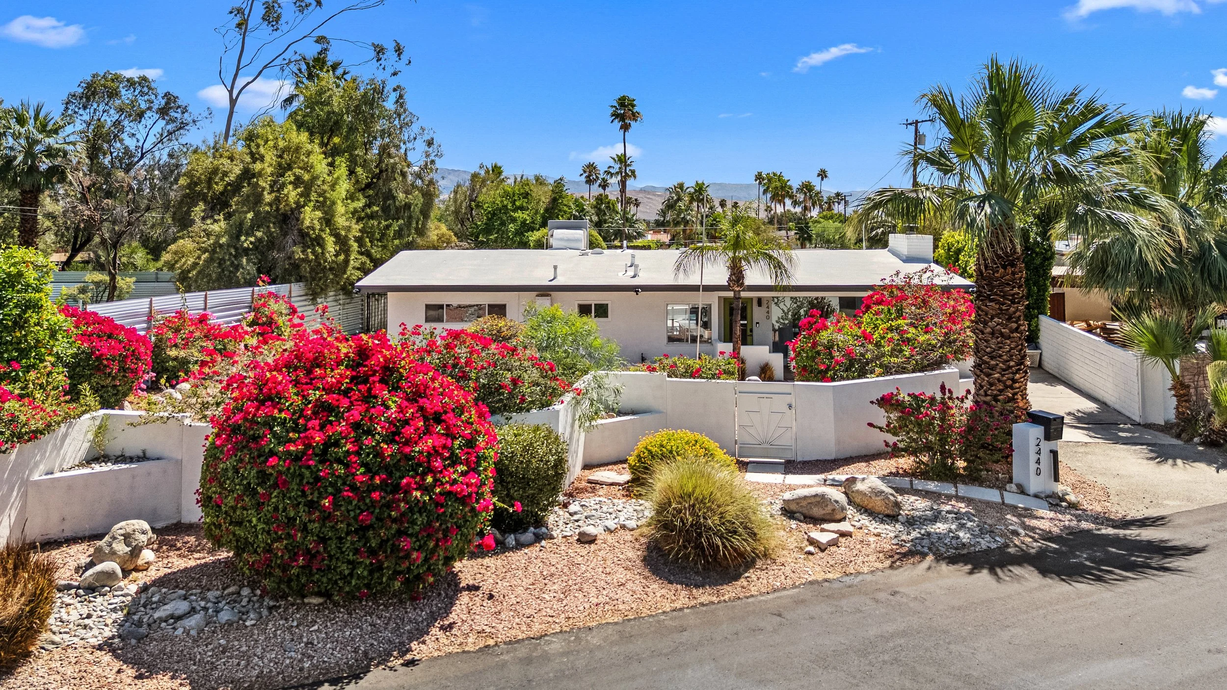 03-2440 N Girasol Ave. -25.jpg