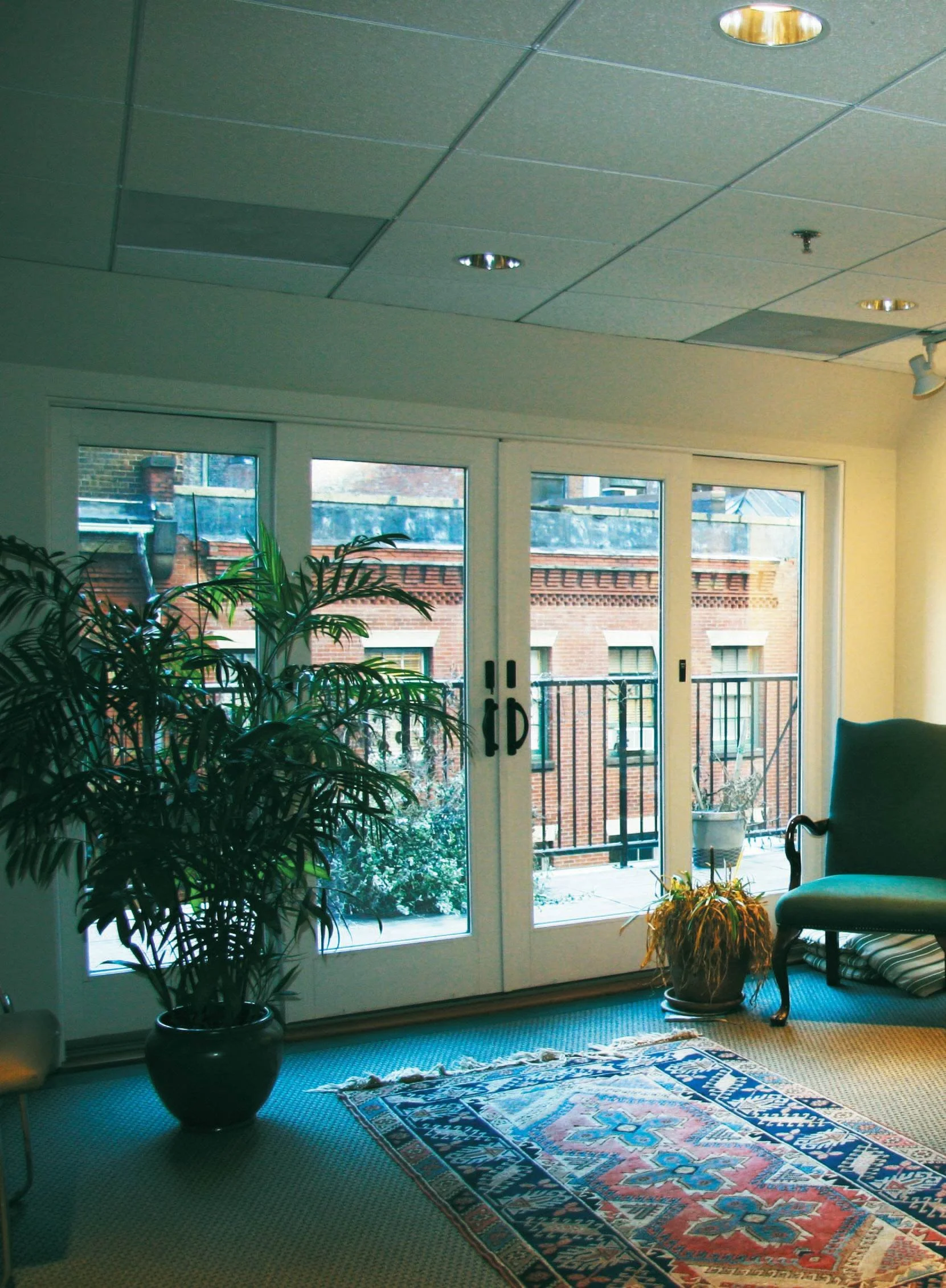 120 Office.jpg