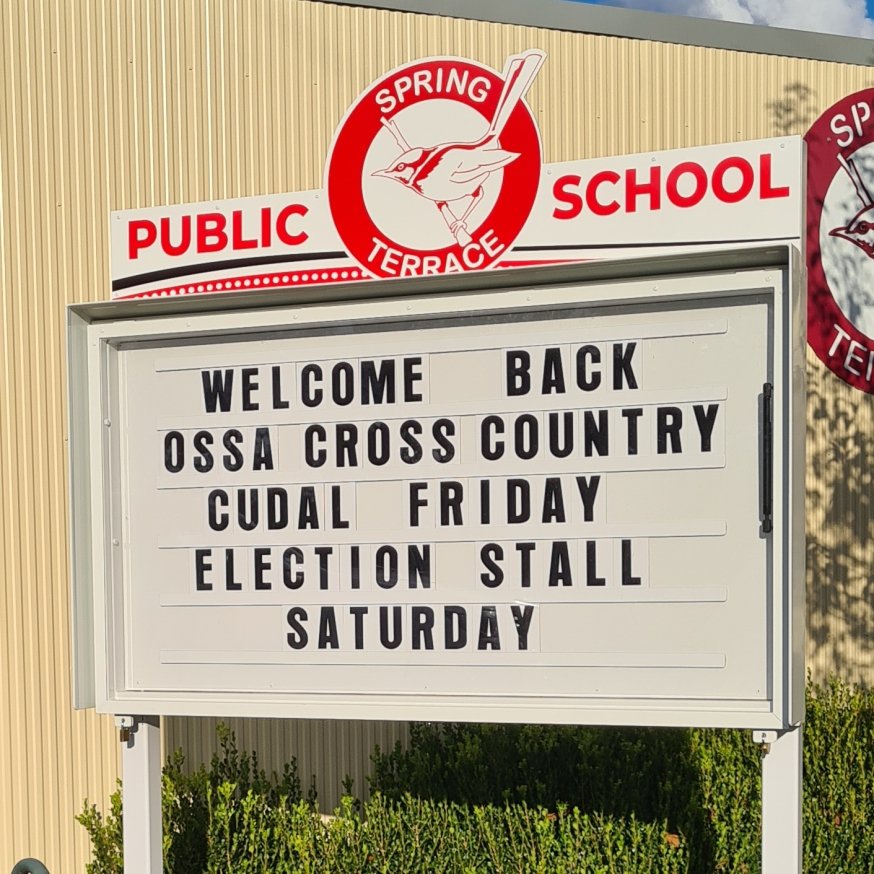 CHANGEABLE SIGN, SCHOOL SIGN, SLIDE IN LETTERING SIGN