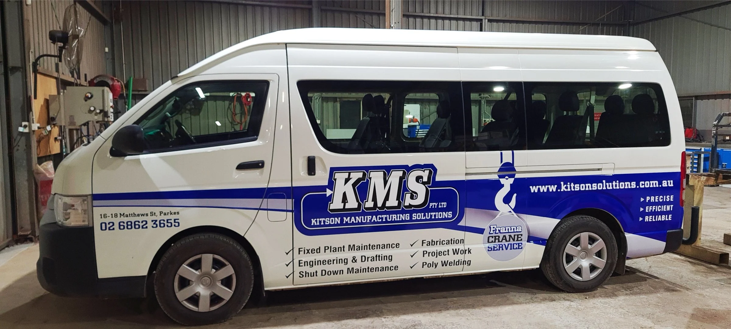 VEHICLE SIGNS, VINYL SIGNAGE FOR VEHICLES