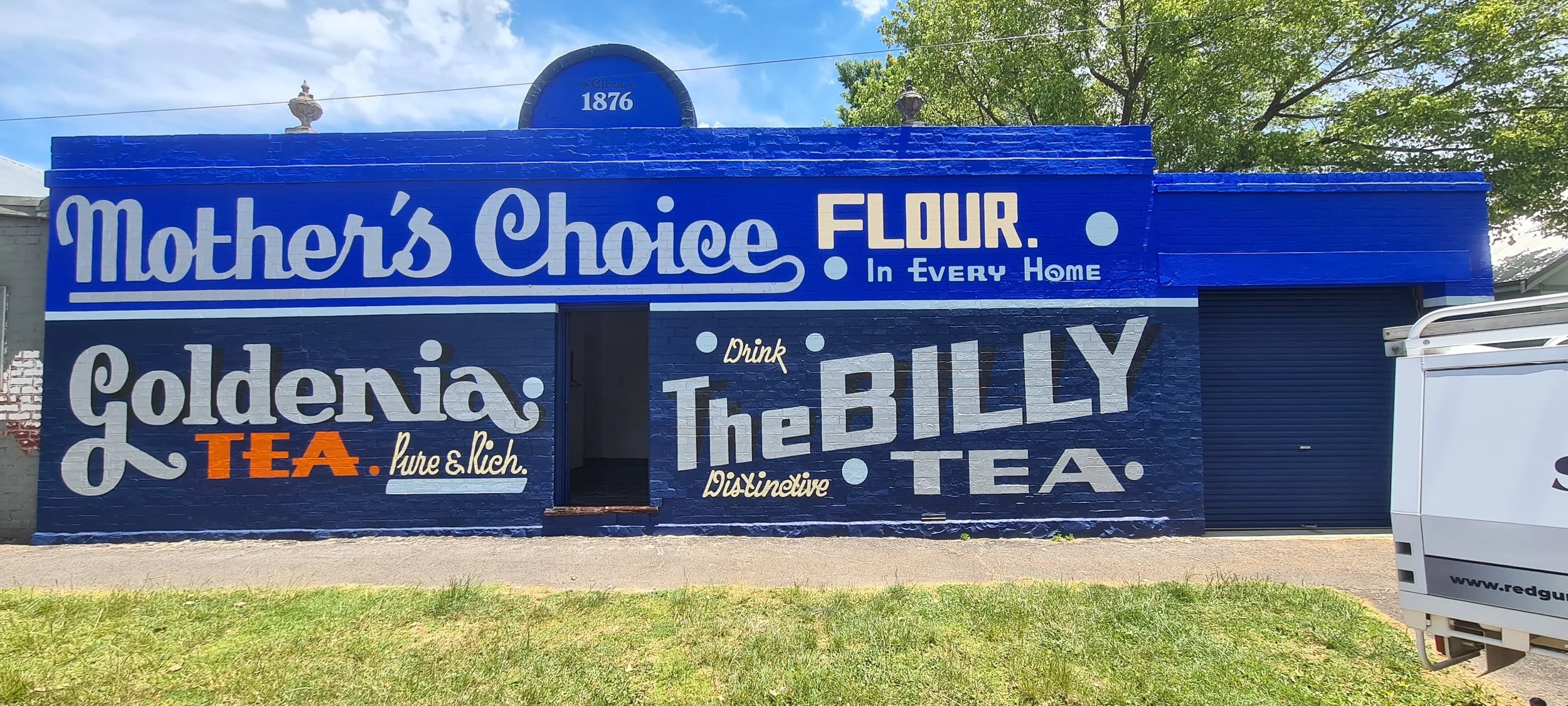 MOTHER'S CHOICE FLOUR SIGN, GOLDENIA TEA SIGN, THE BILLY TEA SU