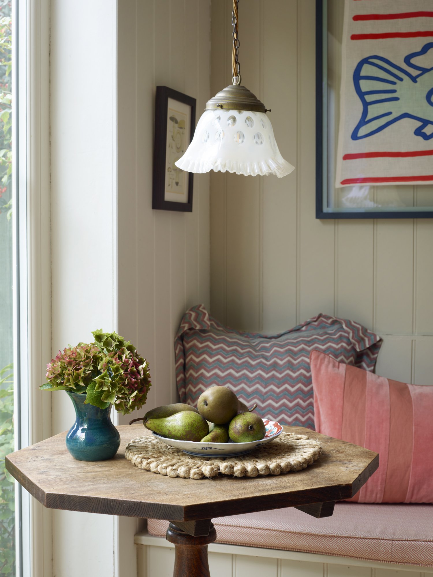 Bella Thompson home102460v1.jpg