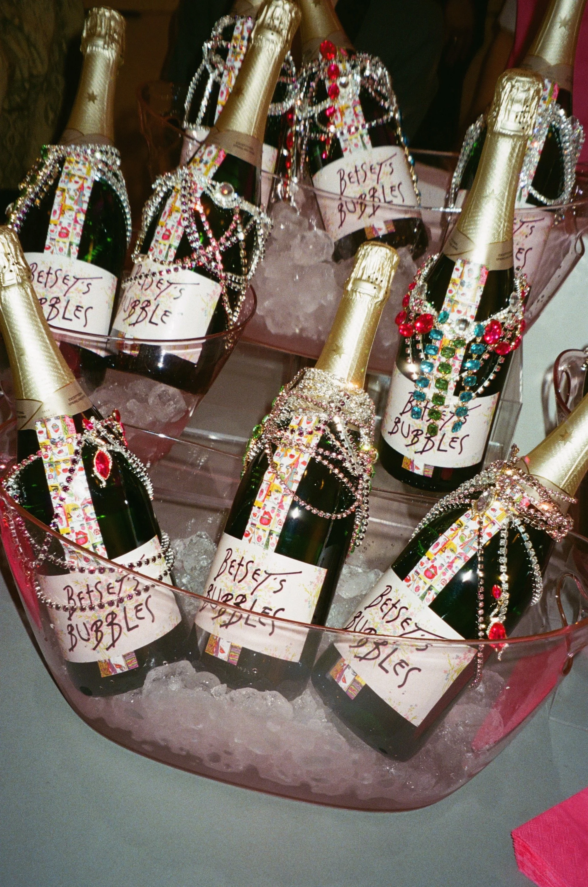 000367500017_betseyjohnson.JPG