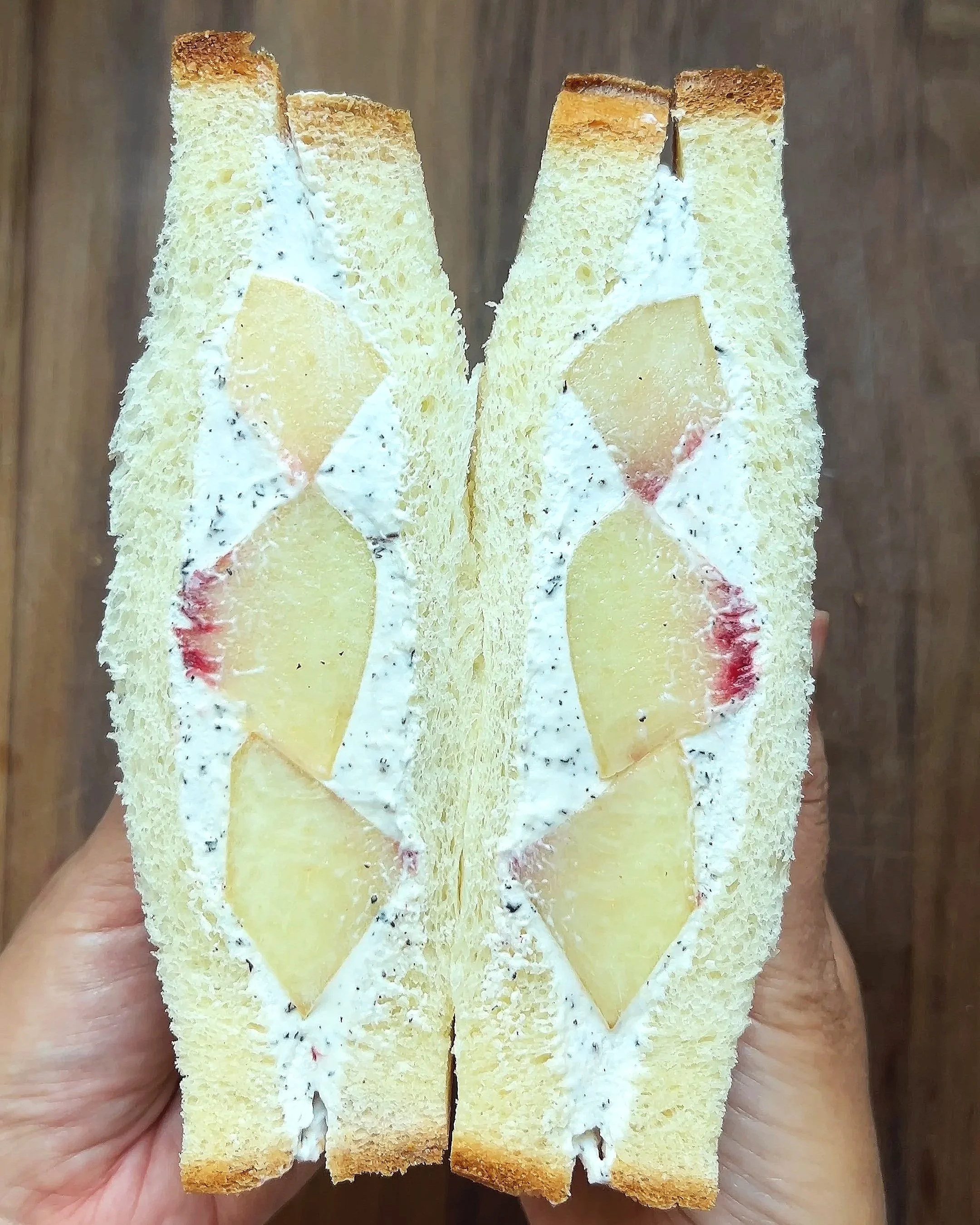 Peach Earl Grey Sando