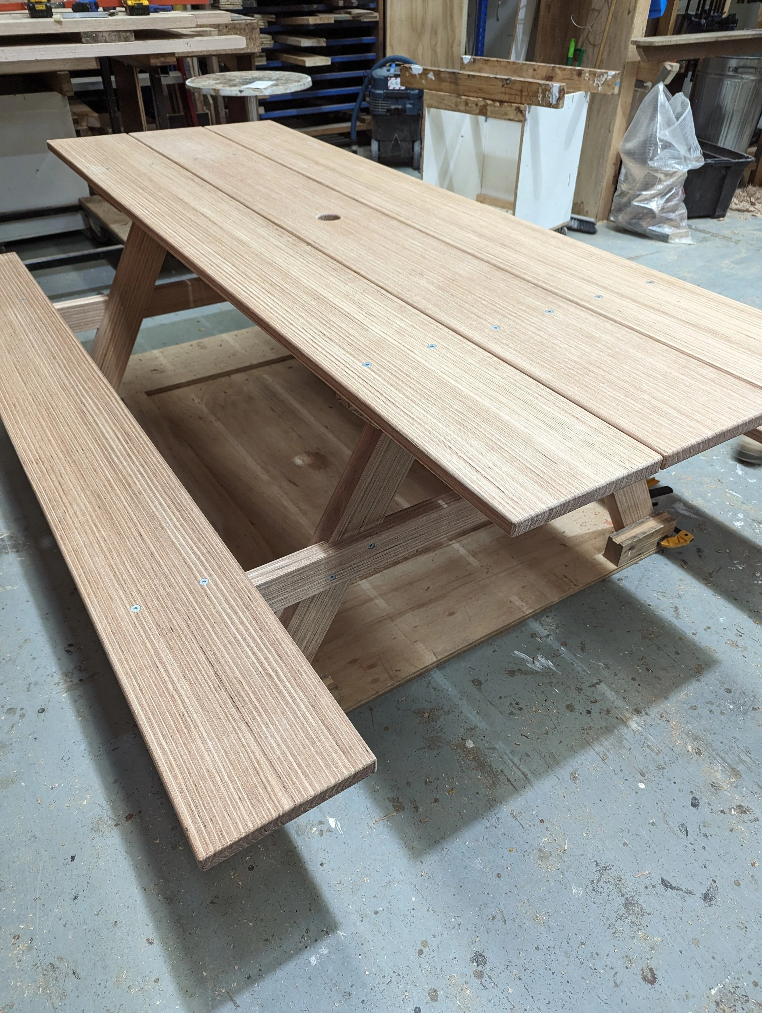 Oz Tables