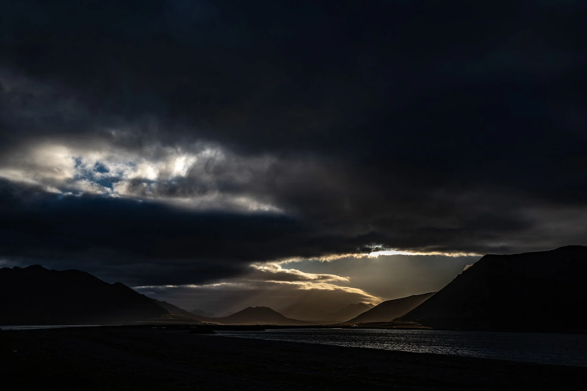 Gordian_Raacke_Iceland -clouds-sea.jpg