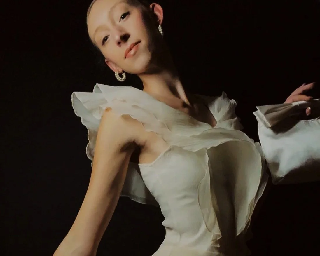 Partnership- Peach Plie