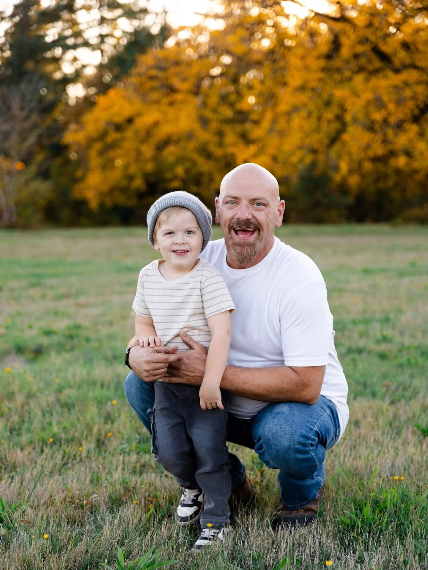 ✨ Sneak peek ✨
I absolutely loved this family session! I&rsquo;ve had the joy of photographing this sweet family for years, and every time just gets better. The light was amazing and these smiles say it all.
Can&rsquo;t wait to share more from this b