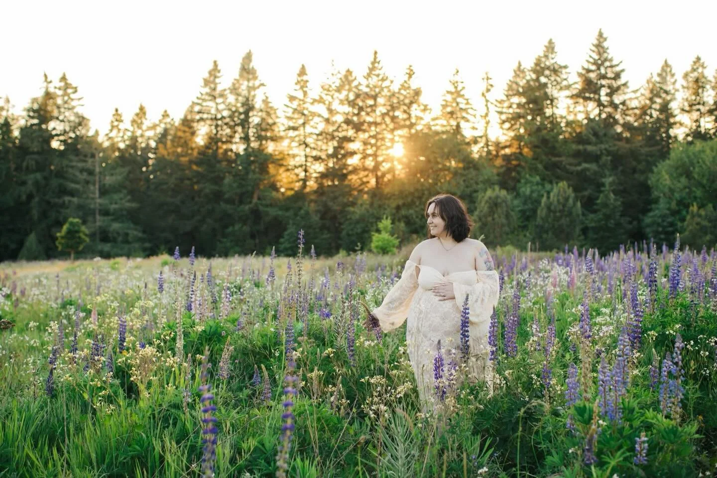 One year after saying &ldquo;I do,&rdquo; and now they&rsquo;re getting ready for their greatest adventure yet 🤍
I had the honor of photographing their wedding last year, and now I get to capture this beautiful new chapter as they prepare to welcome