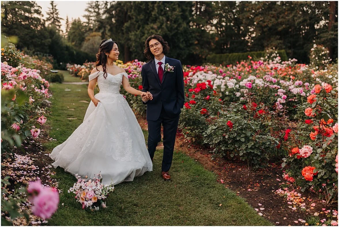 Wedding portraits&hellip; on a completely different day? YES. PLEASE. 🤍

A separate portrait session means less stress, little to no timeline, so watching the clock a lot less. Just the two of you, your wedding attire, and the freedom to take your t