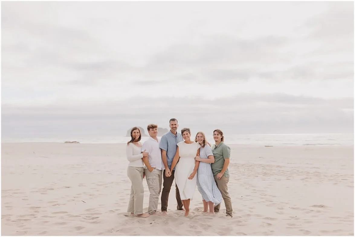 There&rsquo;s something extra special about getting everyone together. ❤️
It&rsquo;s not very often you get all of your adult kids in one place at the same time, so when it happens, you make the most of it, and what better place than the beach? 🌊
Th