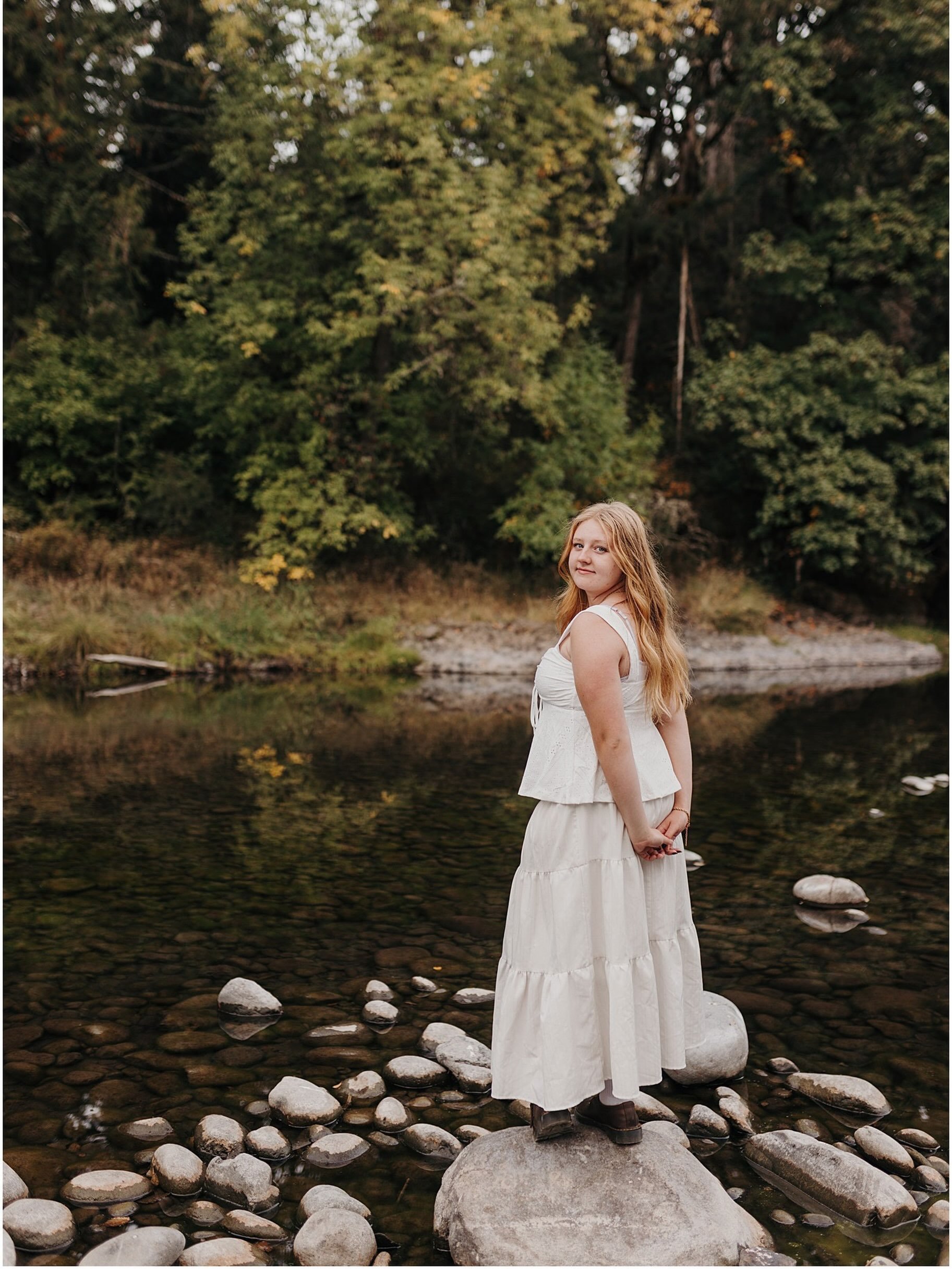 ✨ SENIOR SESSION SNEAK PEEK ✨
A little peek at this gorgeous senior session! There&rsquo;s something so special about this season of life. New adventures, big dreams, and a whole lot of personality to capture. 🤍📸
If you&rsquo;re thinking about book