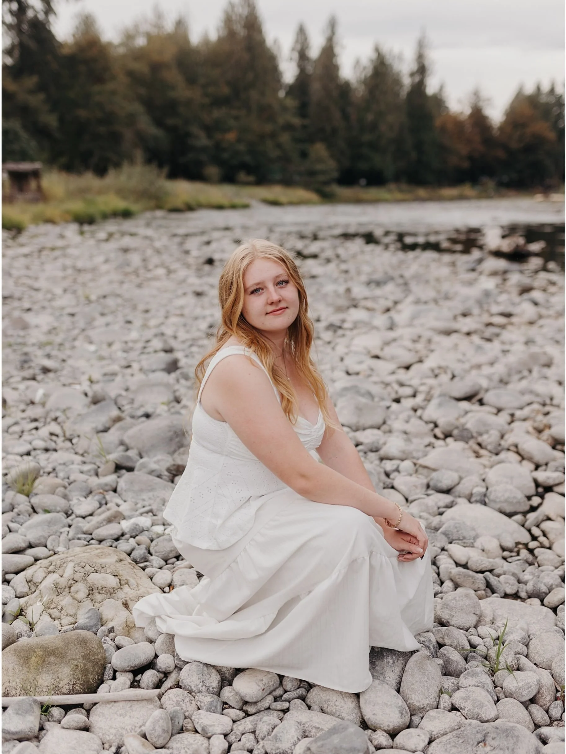 ✨ SENIOR SESSION SNEAK PEEK ✨
A little peek at this gorgeous senior session! There&rsquo;s something so special about this season of life. New adventures, big dreams, and a whole lot of personality to capture. 🤍📸
If you&rsquo;re thinking about book