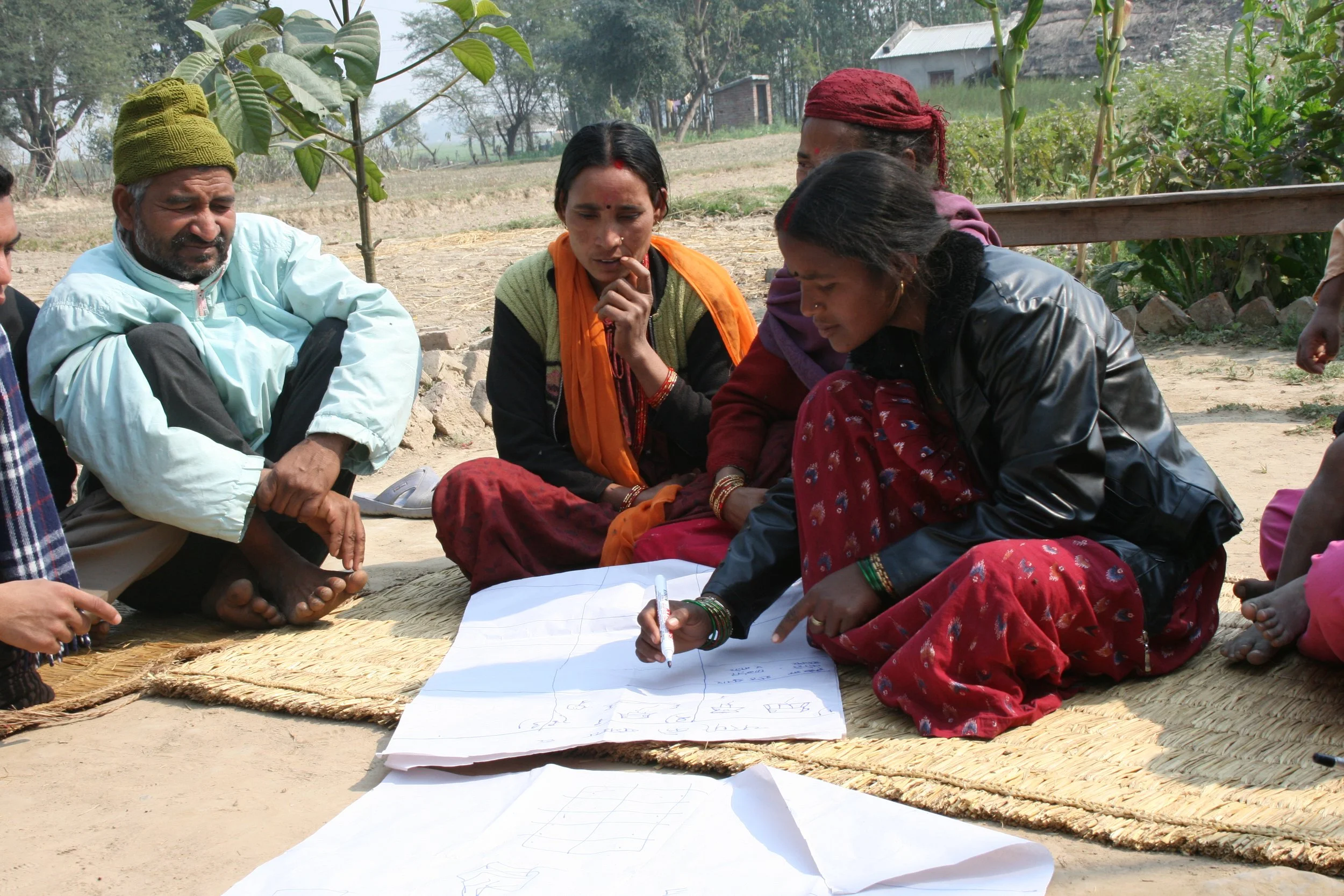 Nepalese patterns for early warnings