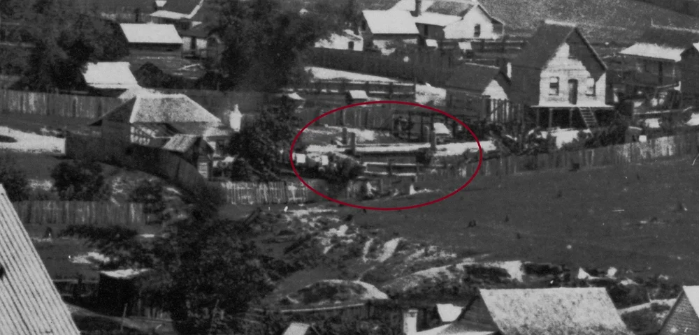  Image: State Library of Queensland.  A close up of the image shows a bridge across the creek in Boundary Street near Spring Street, as well as the watercourse running along the location of the future Baynes Street.&nbsp; 
