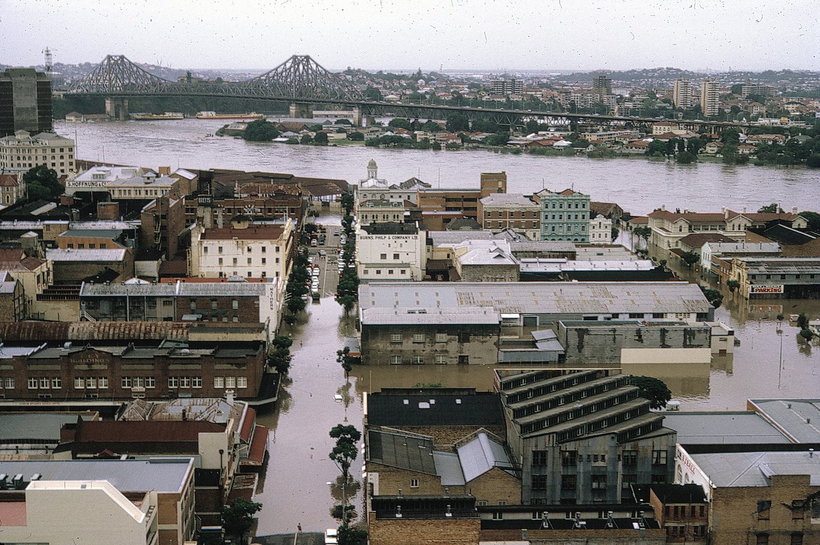 What makes you remember past floods?