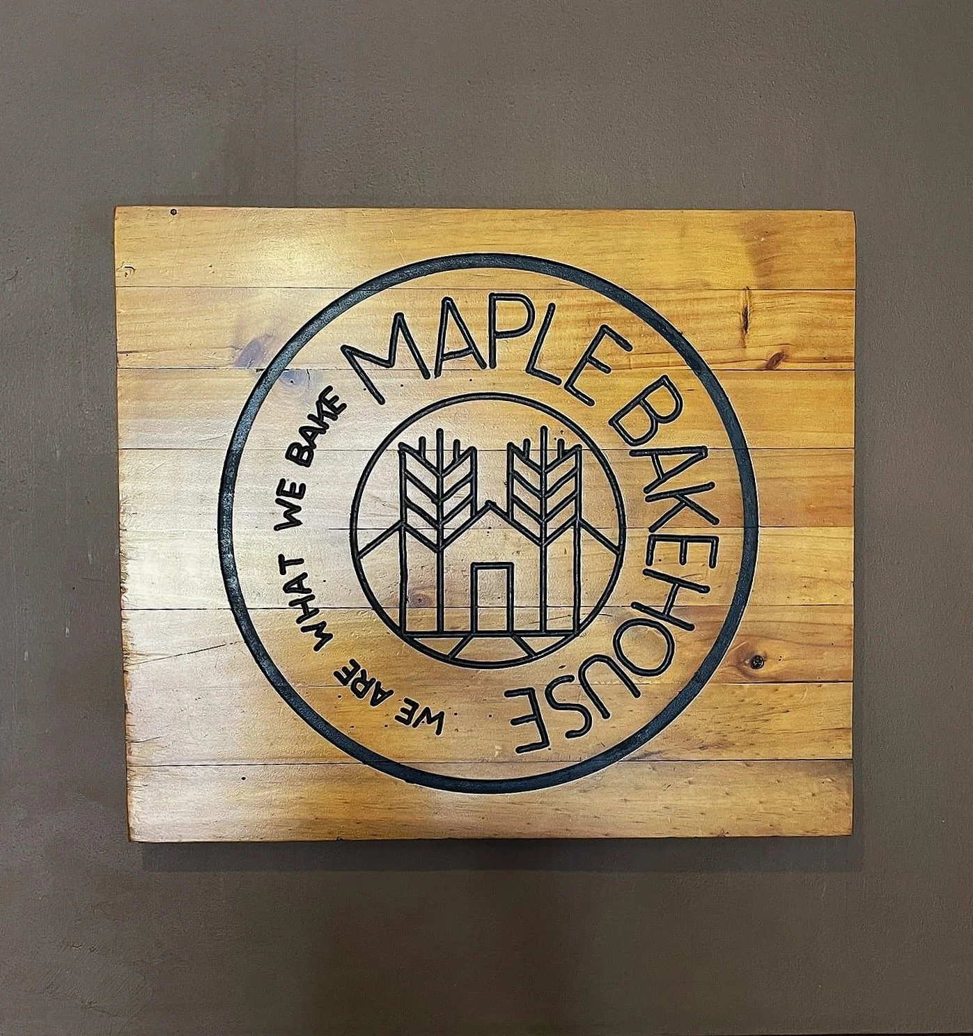 Maple-Bakehouse-Sign-Vegan-Restaurants-Cozumel