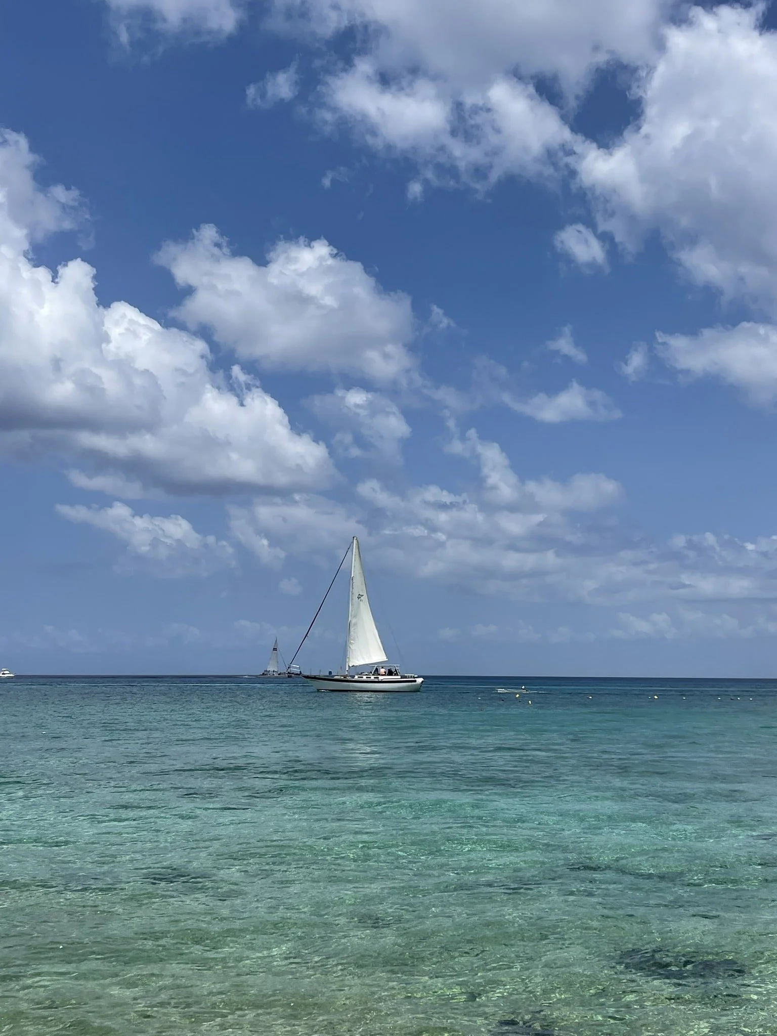 Sail-Boat-Best-Beach-Clubs-in-Cozumel-Mexico