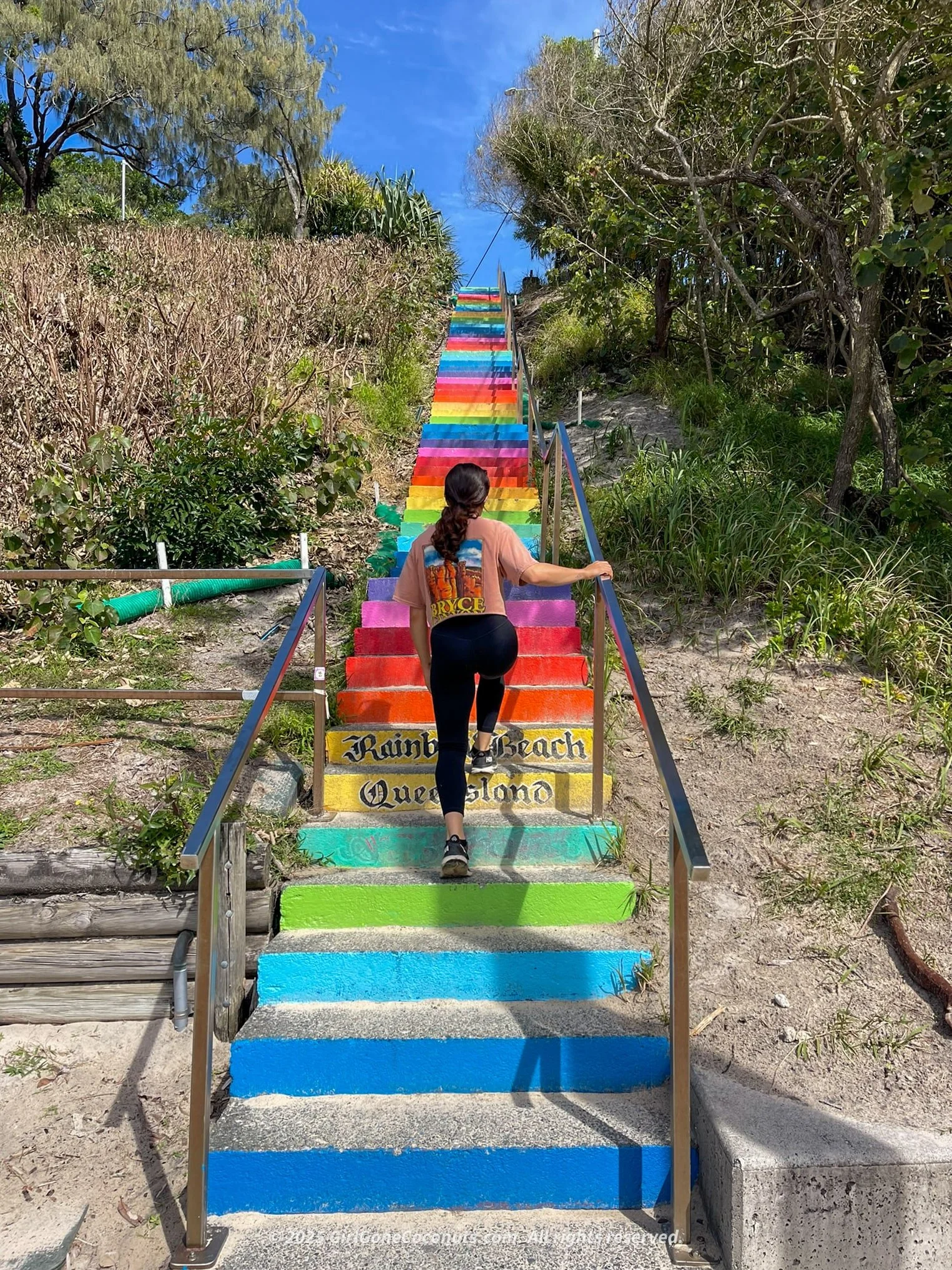 A fun easy little thing to do in Rainbow Beach is to wander over to the raninbow stairs!