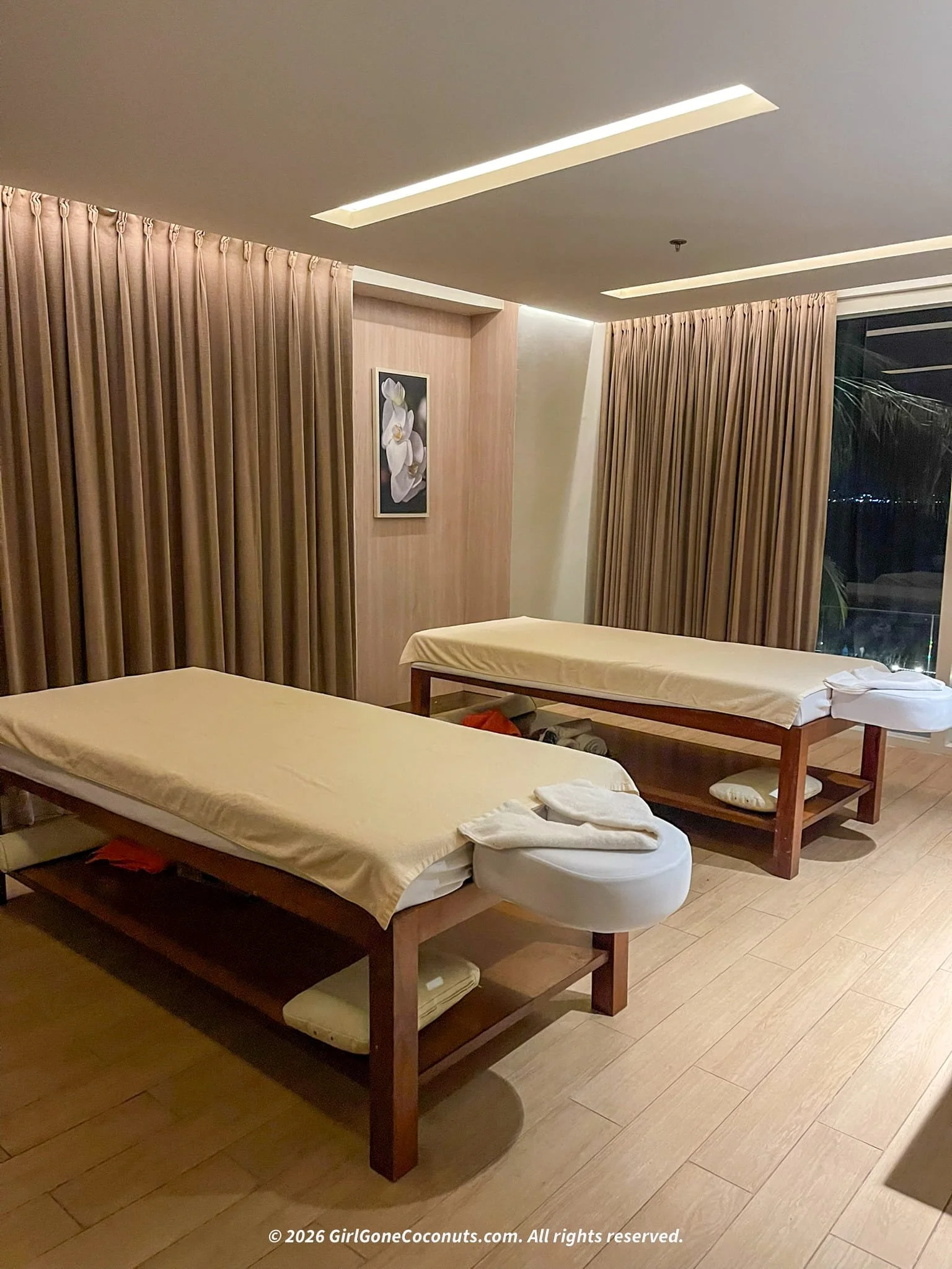 The relaxing spa room at the luxury hotel in Cebu.