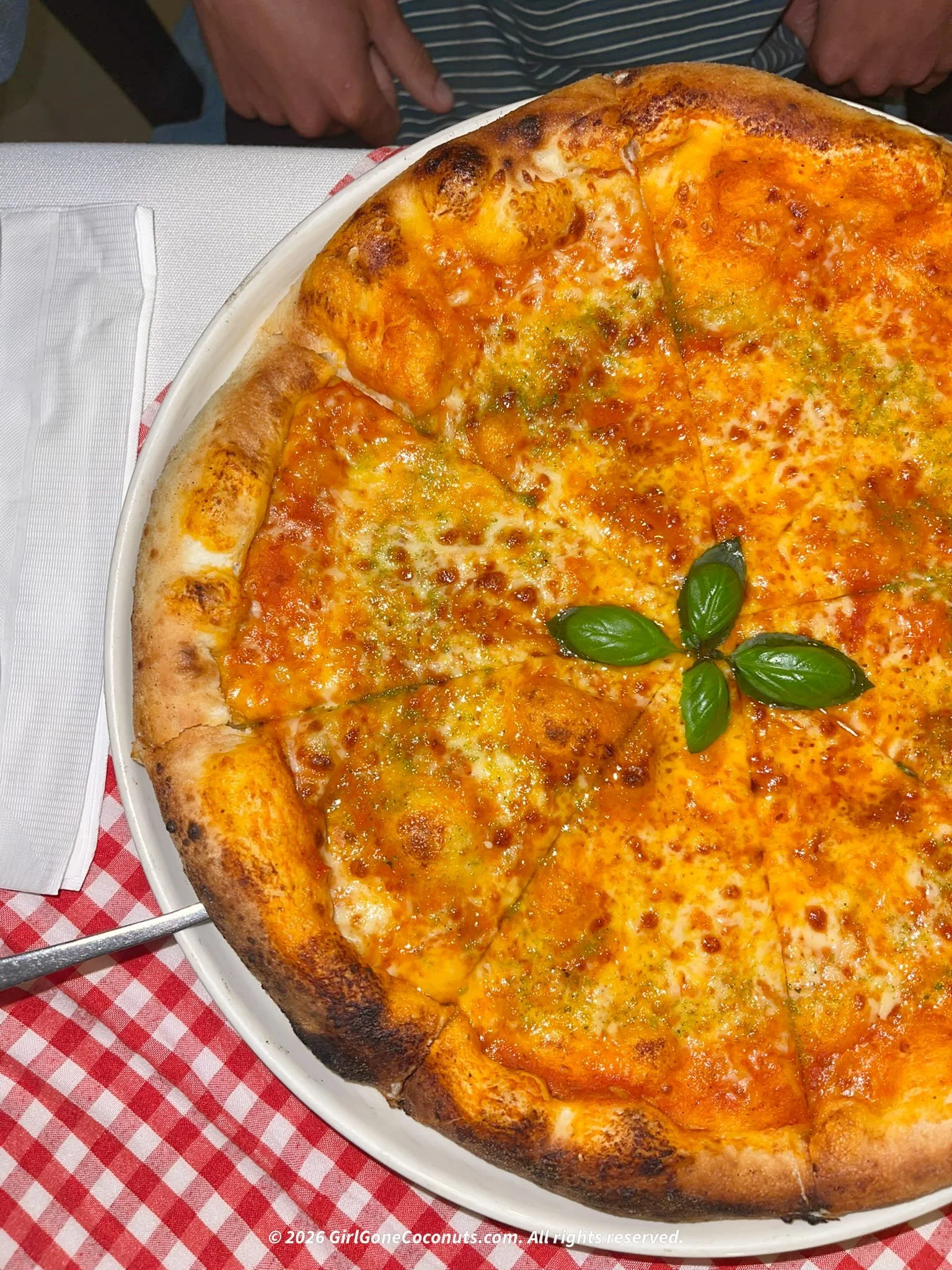 A delicious pizza from sunset sports bar at Dusit Thani Mactan Cebu.