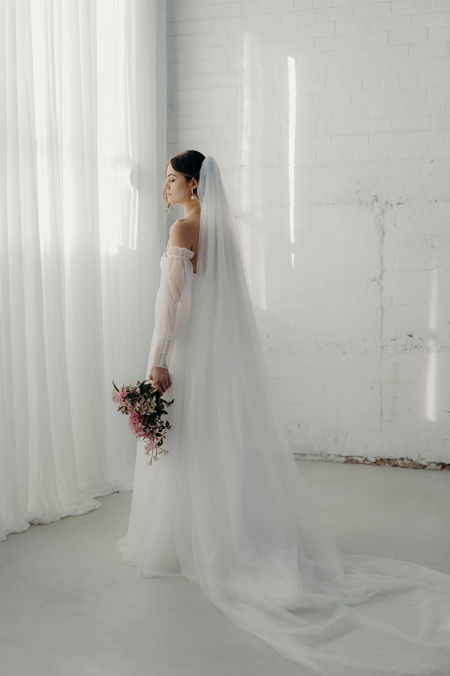 Long Wedding Veil with Double Soft Tulle Layer Lauren_Elaine_Coquette_Tiered_  main image 2