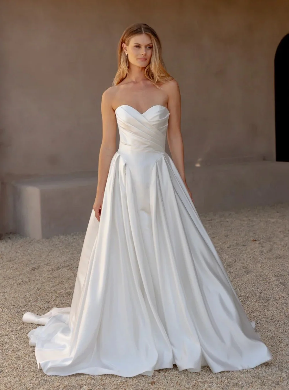 PEYTON MAYA BELLA SIMPLE WEDDING DRESS DESIGN DUNEDIN  Bride + Winter