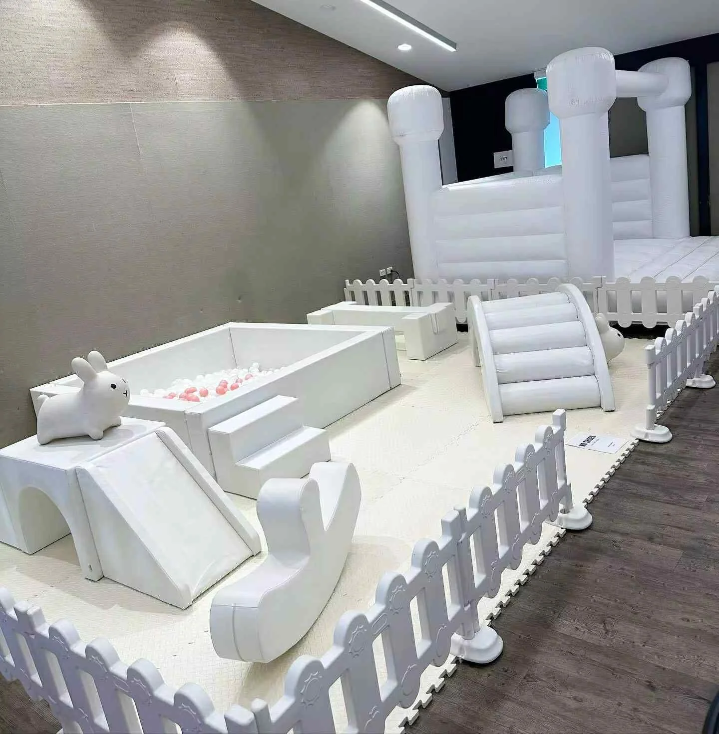 Coming soon: https://www.fantasticparties.ca/