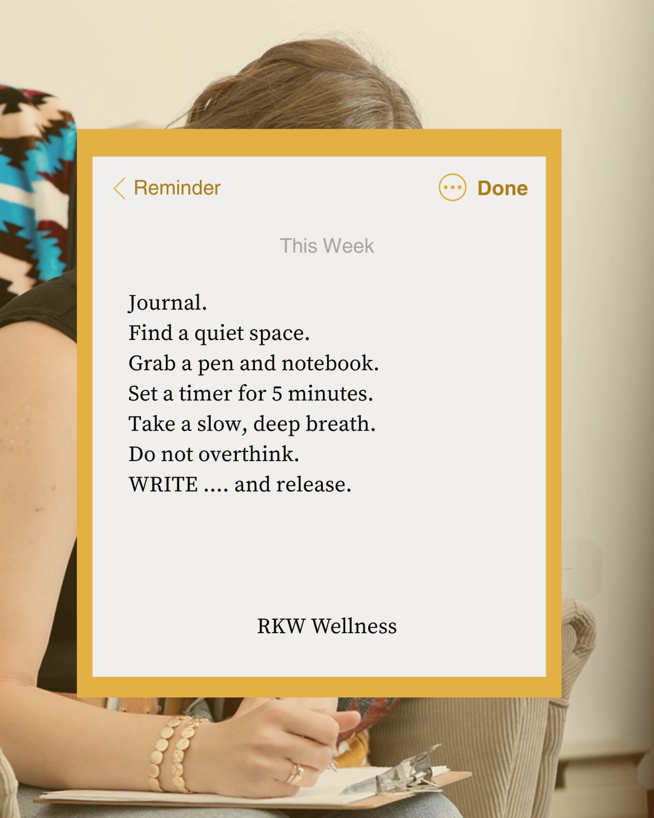 Sending a little Sunday evening reminder to start your week/day off well! 
Journal! 📝 
I have been journaling for years but really incorporated it as part of my daily practice in 2019!
Game changer!!
Give it a try!! 🙌🏼
#wholistichealing #journalin