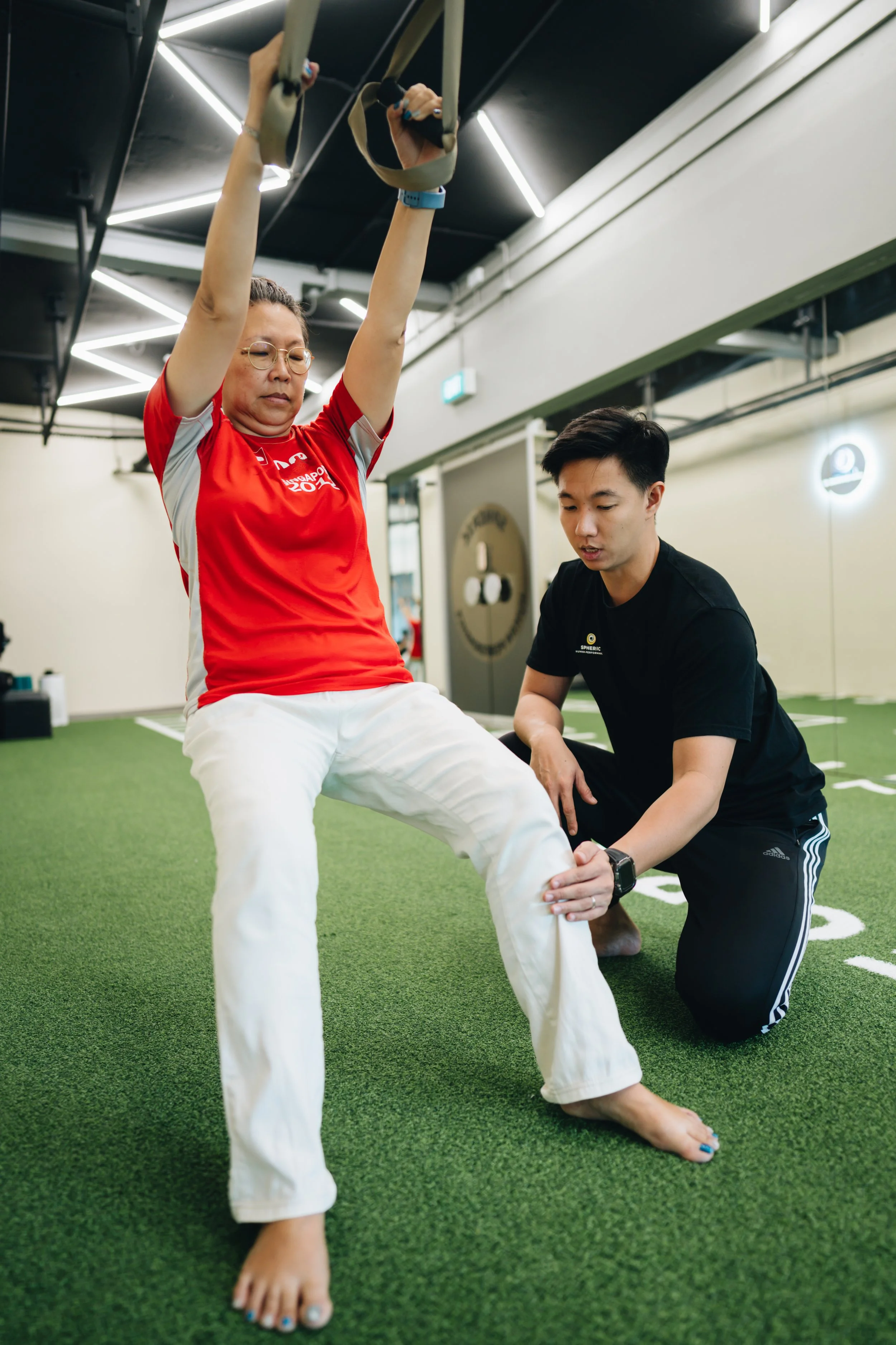 Knee Pain Doesn't Have to Mean Giving Up Your Independence