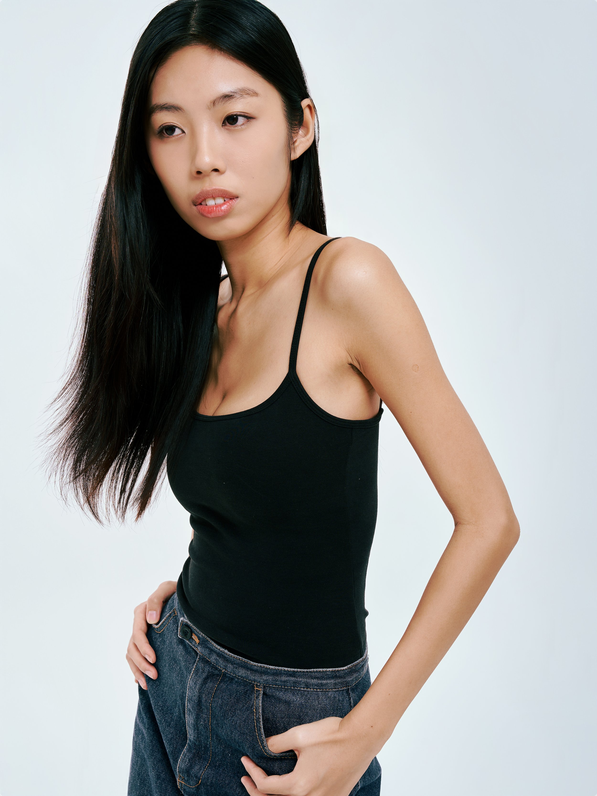 HIJINKS-ROSTER-SHOOT-BATCH03_3189.jpg
