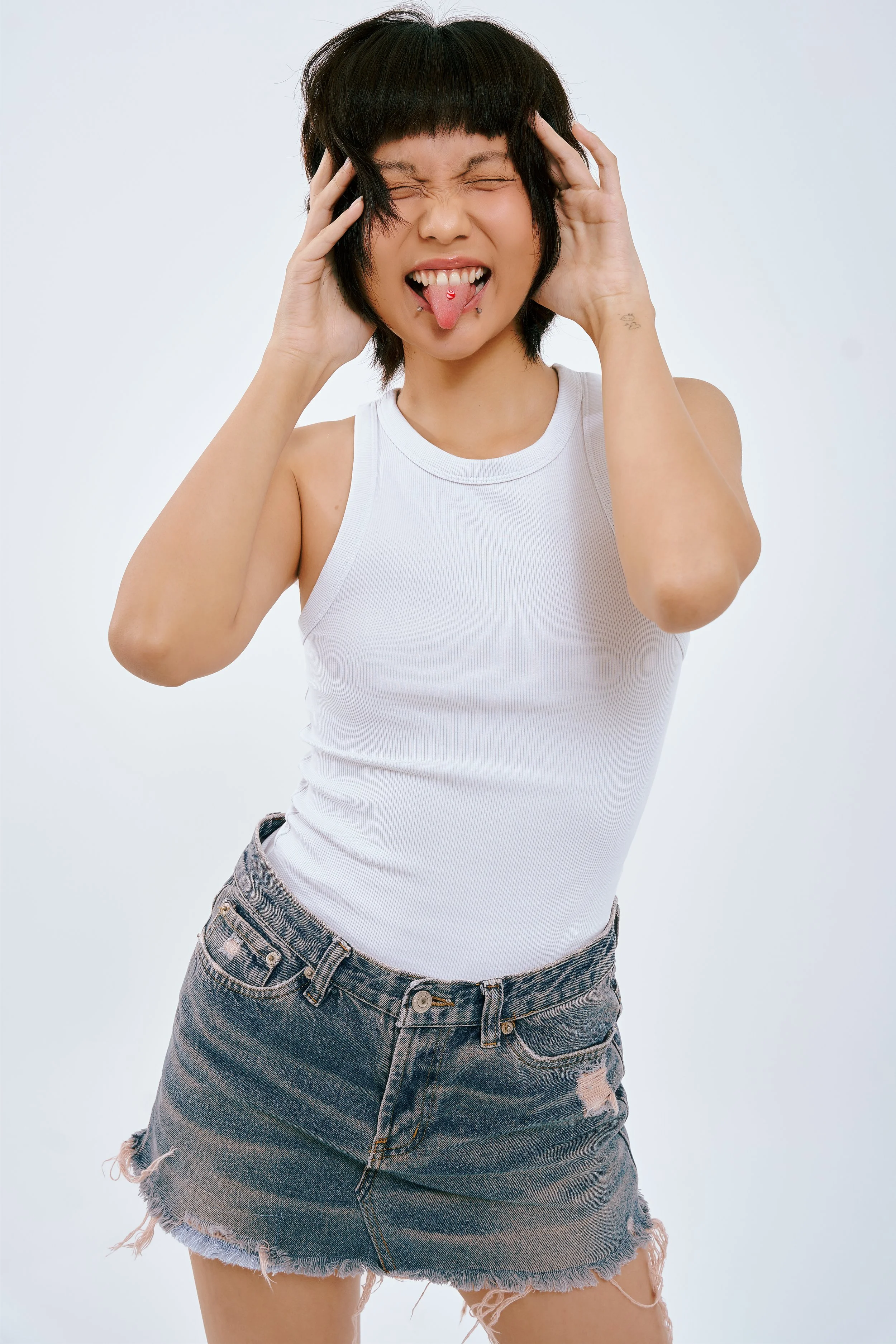 HIJINKS-ROSTER-SHOOT-BATCH01_2181.jpg