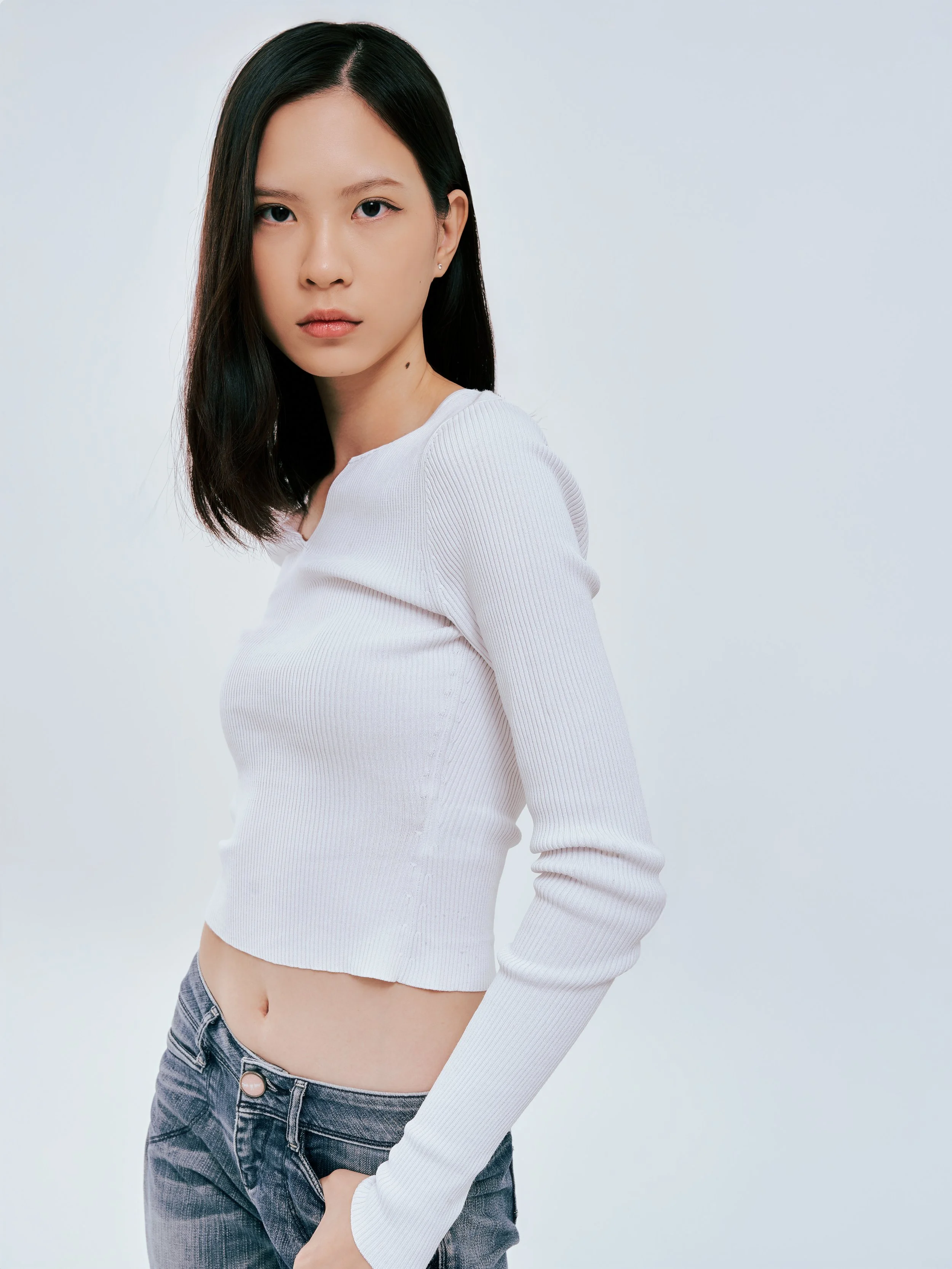HIJINKS-ROSTER-SHOOT-BATCH03_3370.jpg