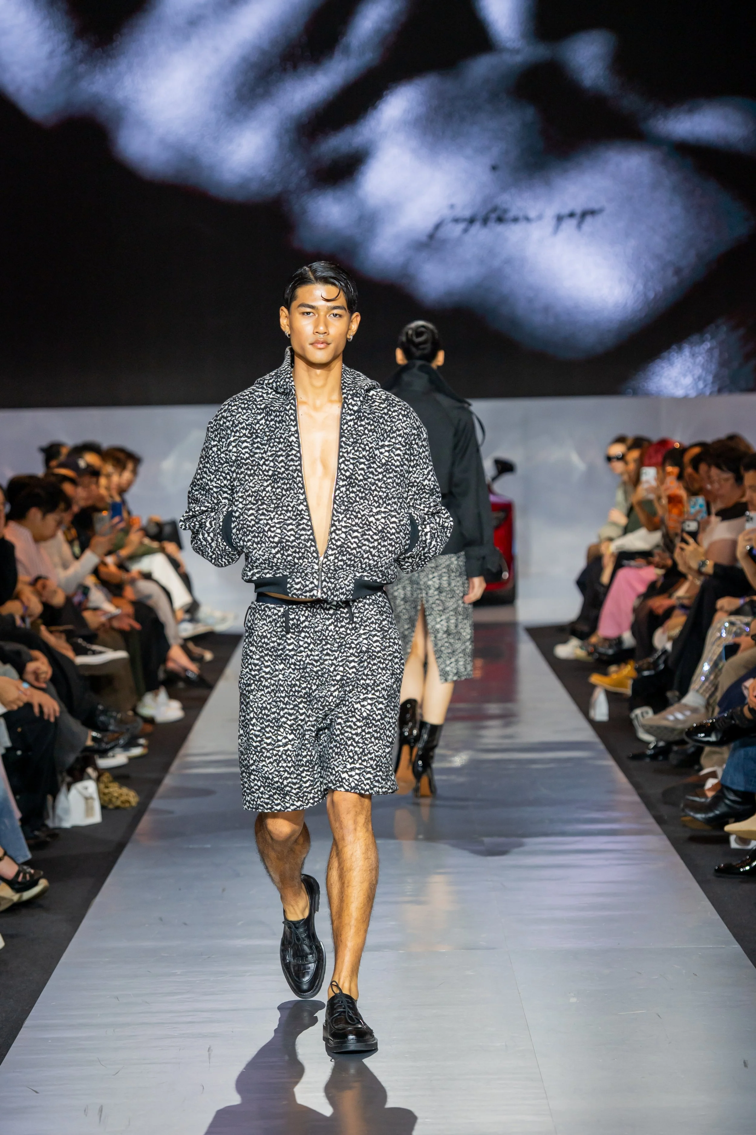 JUSTIN YAP X DYLLON - 2 MBFWKL2026-JustinYap&JoeChia_(142).jpg