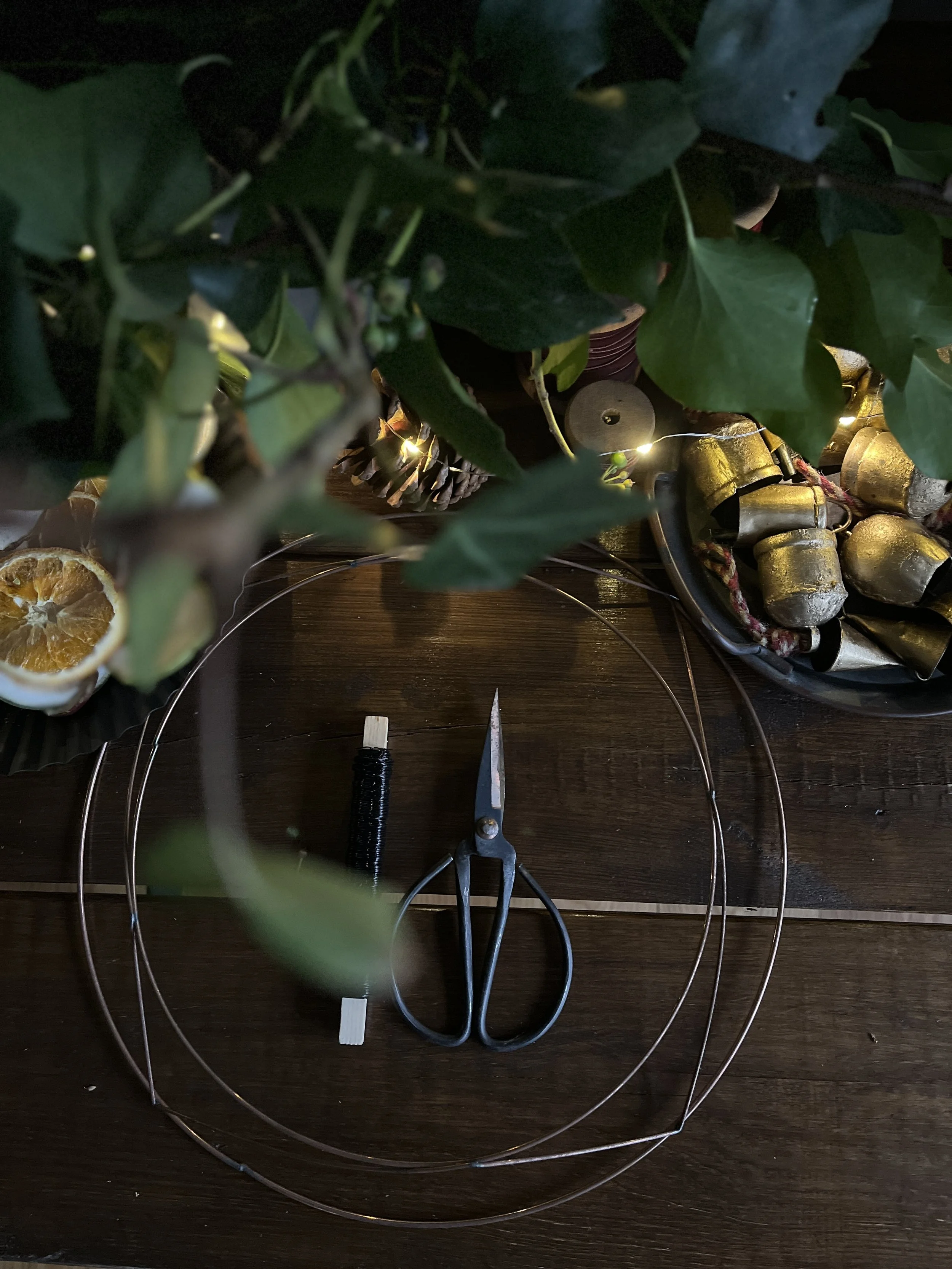 wreath making class christmas ireland.jpeg