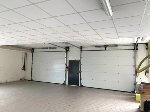 Location - secteur MALESTROIT- 400 m² env - Réf. 055