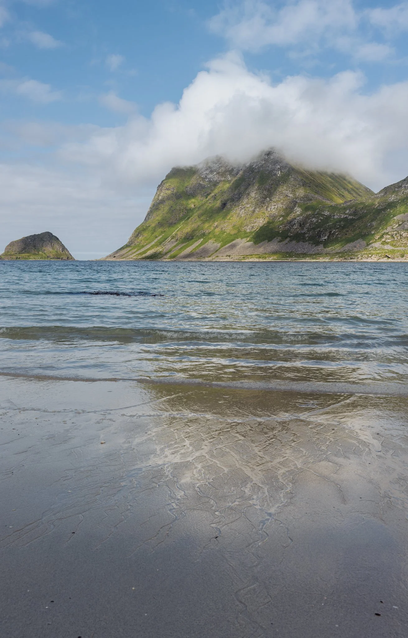 Haukland beach