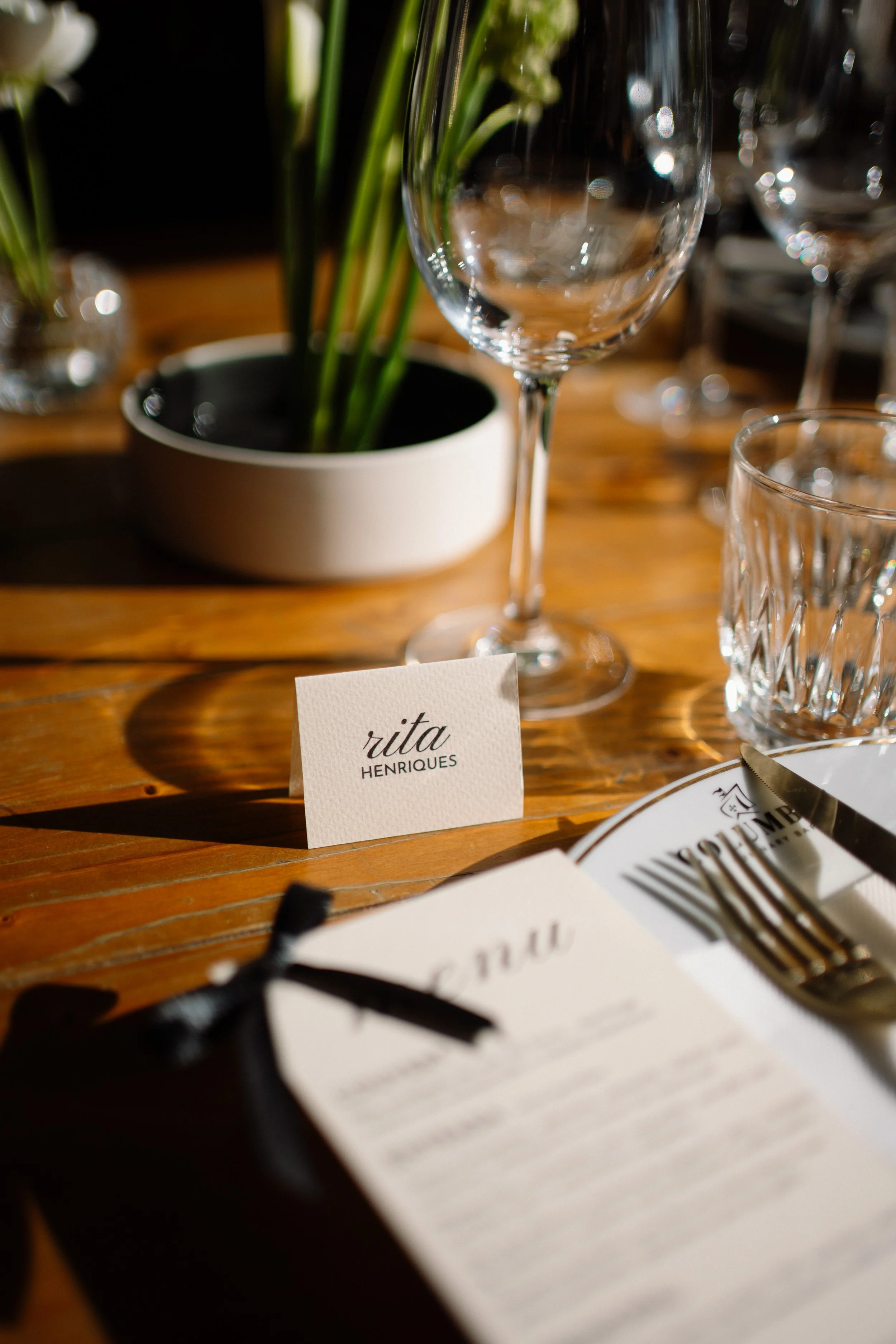 Civil Wedding in the Algarve – Rita & Bruno | Adriana Urbano Photography | Columbus Bar